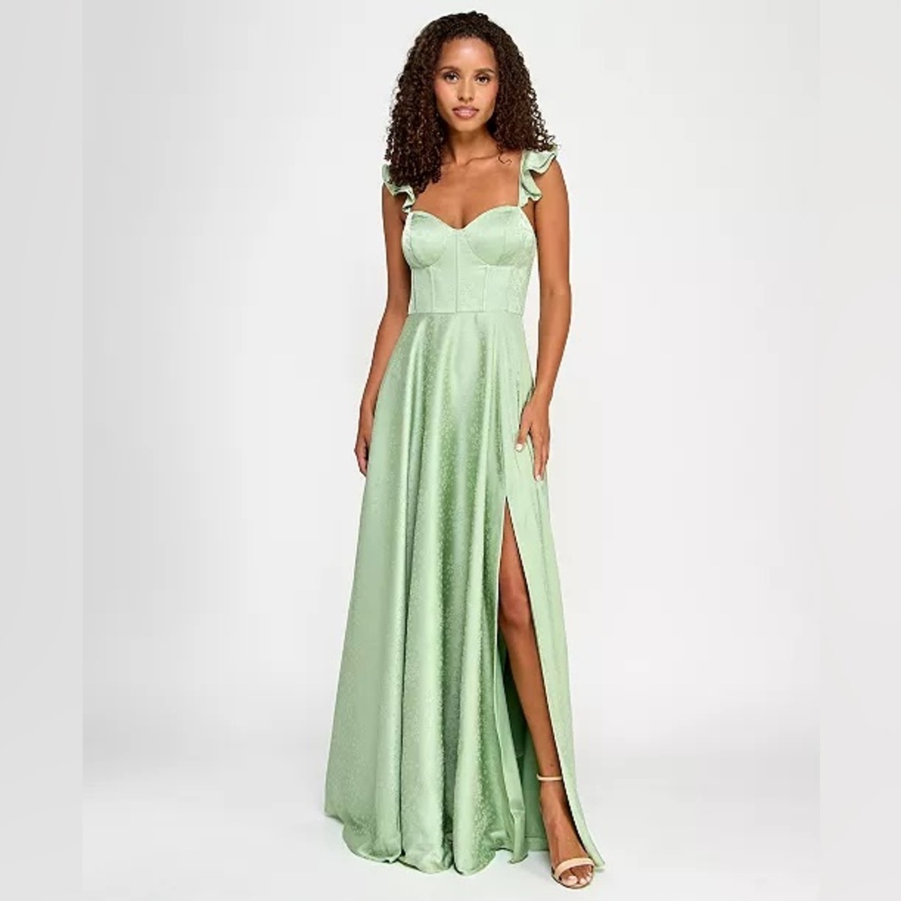 B Darlin Juniors' Satin Sweetheart Ruffle-Strap Gown